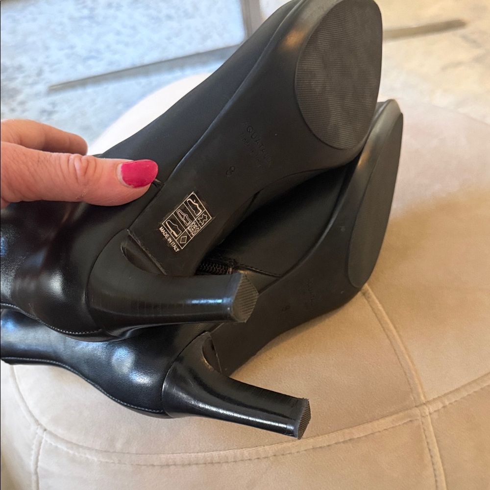 Aquatalia Black Leather Ankle Booties - Excellent Condition - Picture 3 of 4
